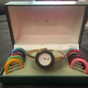 Authentic Gucci Gold Bangle Bracelet Watch